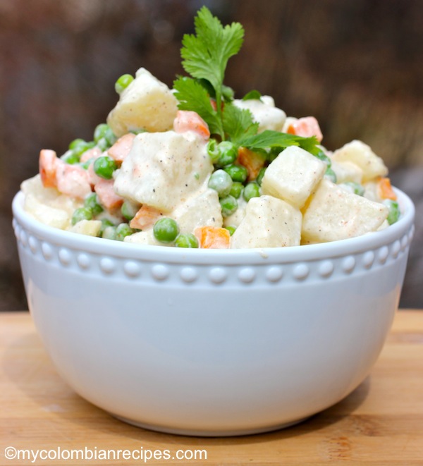 Ensalada Rusa Recipe (Dominican Potato Salad) - Two Ways - My