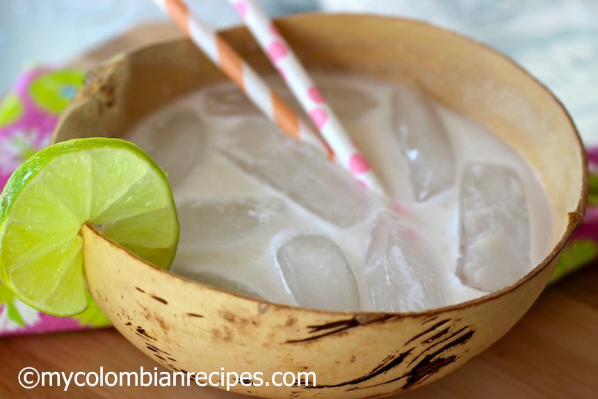 Coco Loco (Colombian Cocktail) - My Colombian Recipes